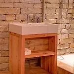 Schwalbennest בקתה