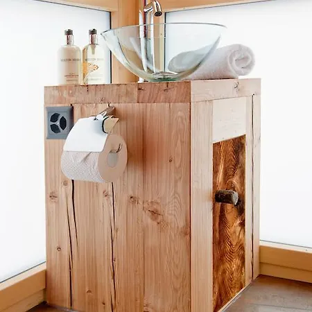 Schwalbennest شاليه زيرمات