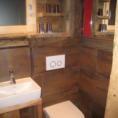 Schwalbennest زيرمات